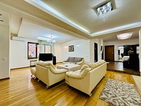 Apartament de vânzare 5 camere, în Bucureşti, zona Decebal
