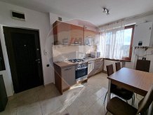 Apartament de închiriat 2 camere în Baia Mare, Central