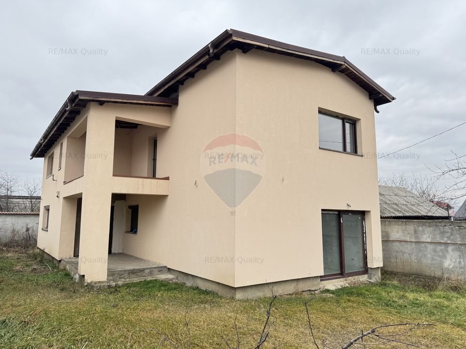 Casa / Vila cu 5 camere de vanzare Tamasi-Corbeanca