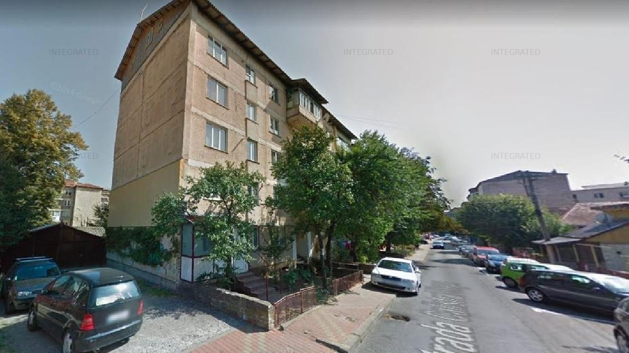 TARGU NEAMT - str. Calistrat Hogas, Apartament cu 3 camere decomandate - 76