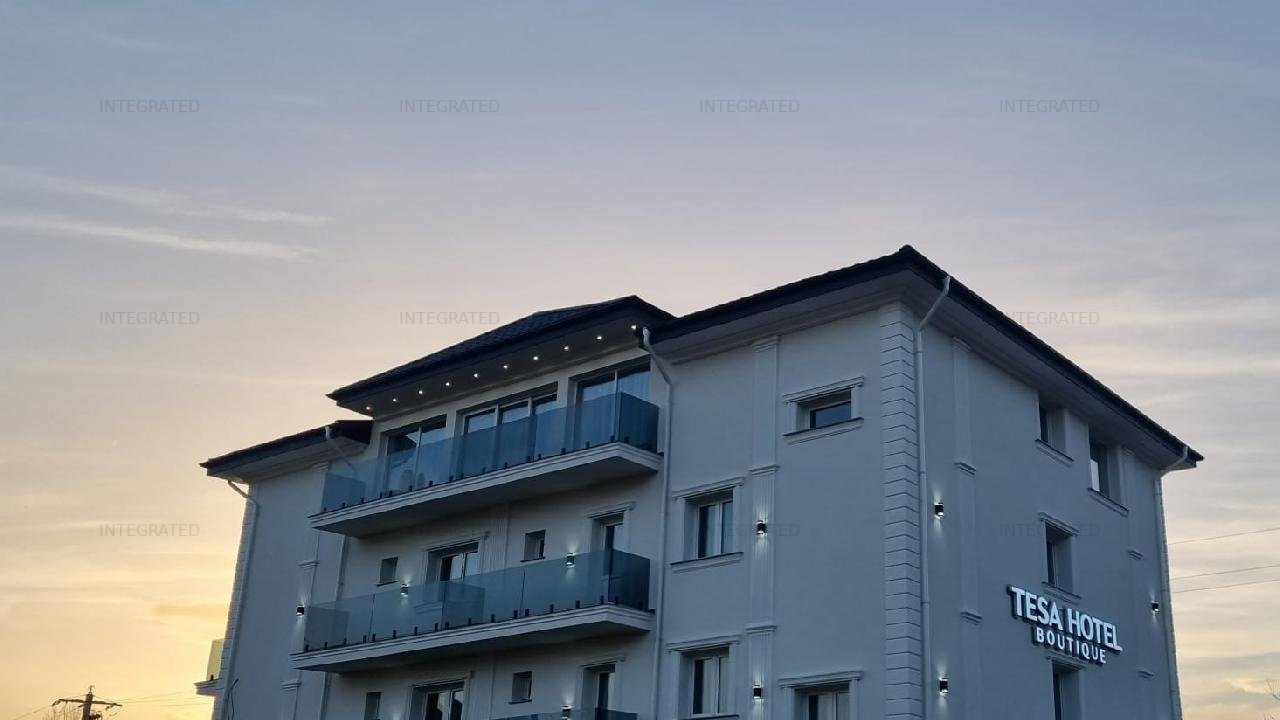 Hotel 14 camere 800 mp + Restaurant 200 mp + Teren 1000 mp, Cetatea Neamtu