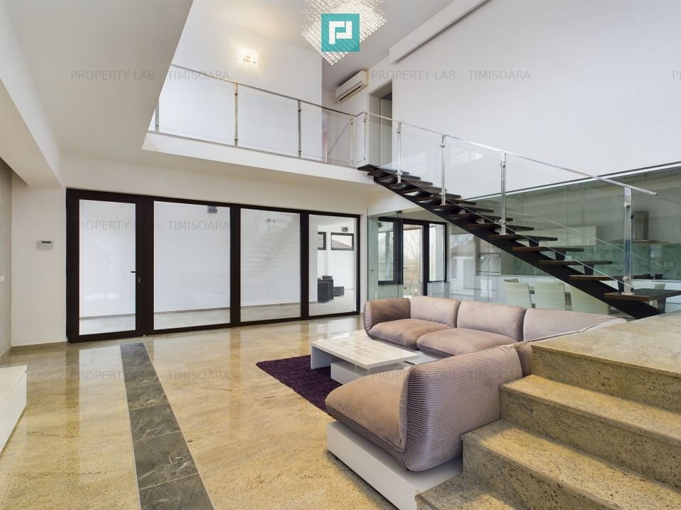 Vila de lux cu doua locuinte, in Dumbravita - Locatie Excelenta!