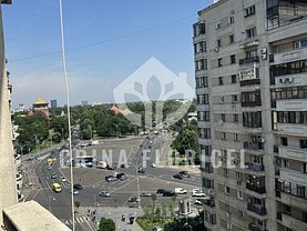 Apartament de vânzare 4 camere, în Bucuresti, zona Calea Victoriei