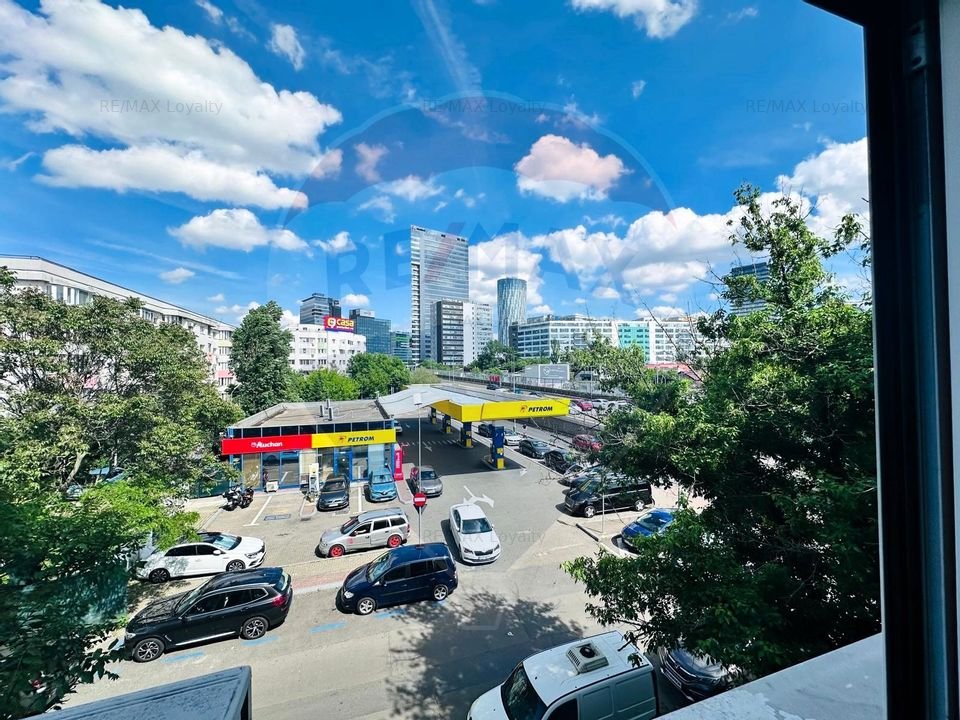 Apartament cu 3 camere de vanzare Aviatiei - Pipera