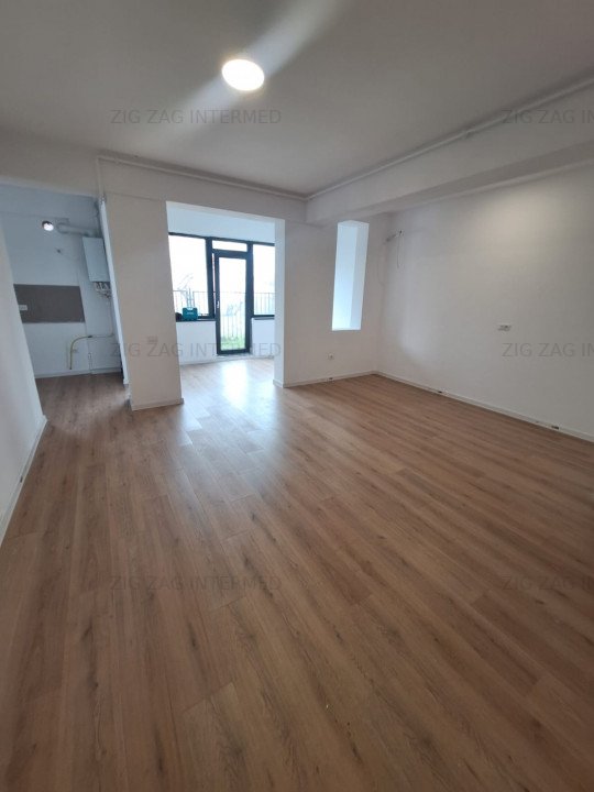 Tomis III , spatii IDEAL BIROURI, 2 camere, curte, constructie 2023
