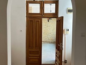 Casa de închiriat 4 camere, în Bucureşti, zona Cotroceni