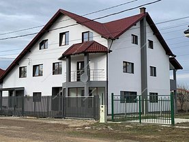 Casa de vânzare 11 camere, în Dumbrăviţa