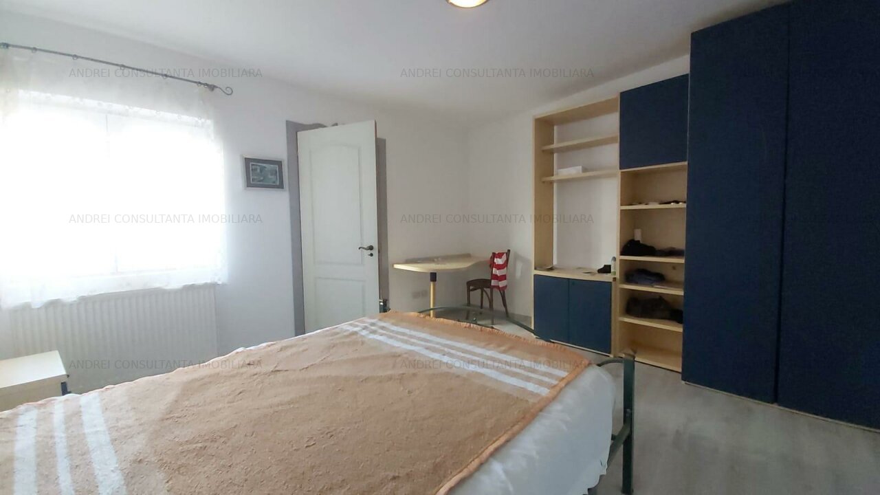 Vanzare casa renovata 2 camere, baie bucatarie 100 mp teren proprietate Domenii