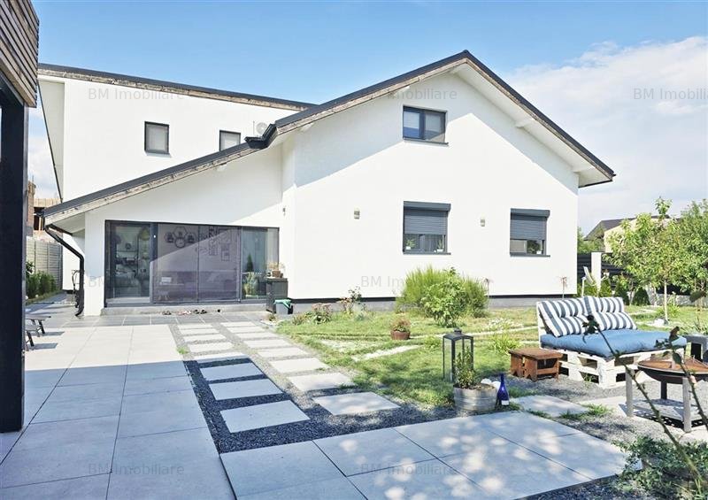 Vila de vanzare in Domnesti. Mobilata si utilata