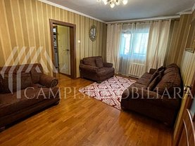 Apartament de vânzare 4 camere, în Bucureşti, zona Moşilor