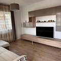 Apartament de închiriat 3 camere, în Bucureşti, zona Lujerului