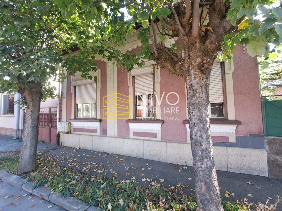 Casă singur în curte – Tg. Mureș – Str. Sebeșului - Piața de zi