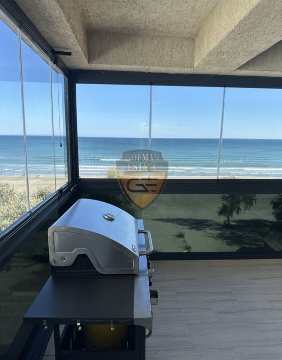 4 Cam, 140 mp, Mamaia Nord, Vedere Frontala La Mare