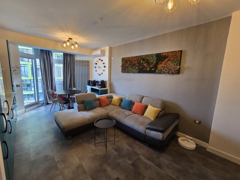 Apartament 3 camere Alezzi cu vedere frontala la mare recent renovat