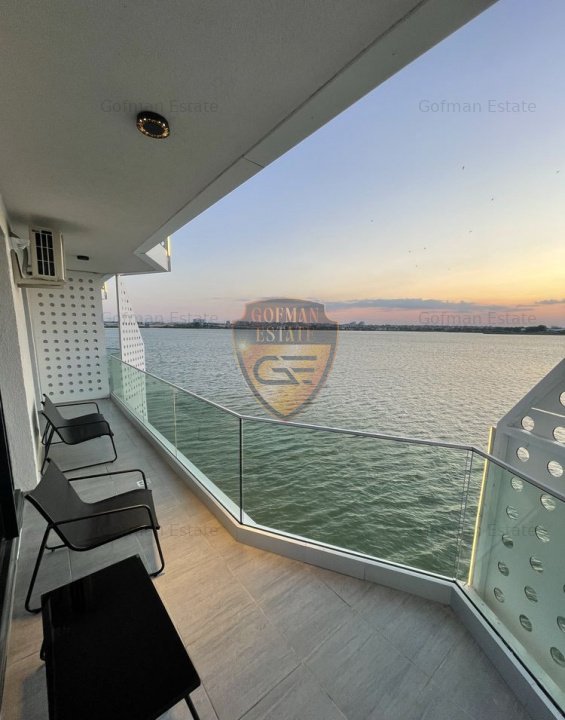 2 Cam, Mamaia, Lake On, Vedere Spre Lac