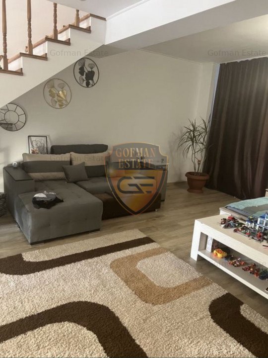 Casa Vila P+1E +M, 4 camere, Navodari