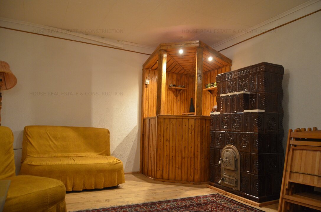Casa de locuit cu cinci camere -Busteni