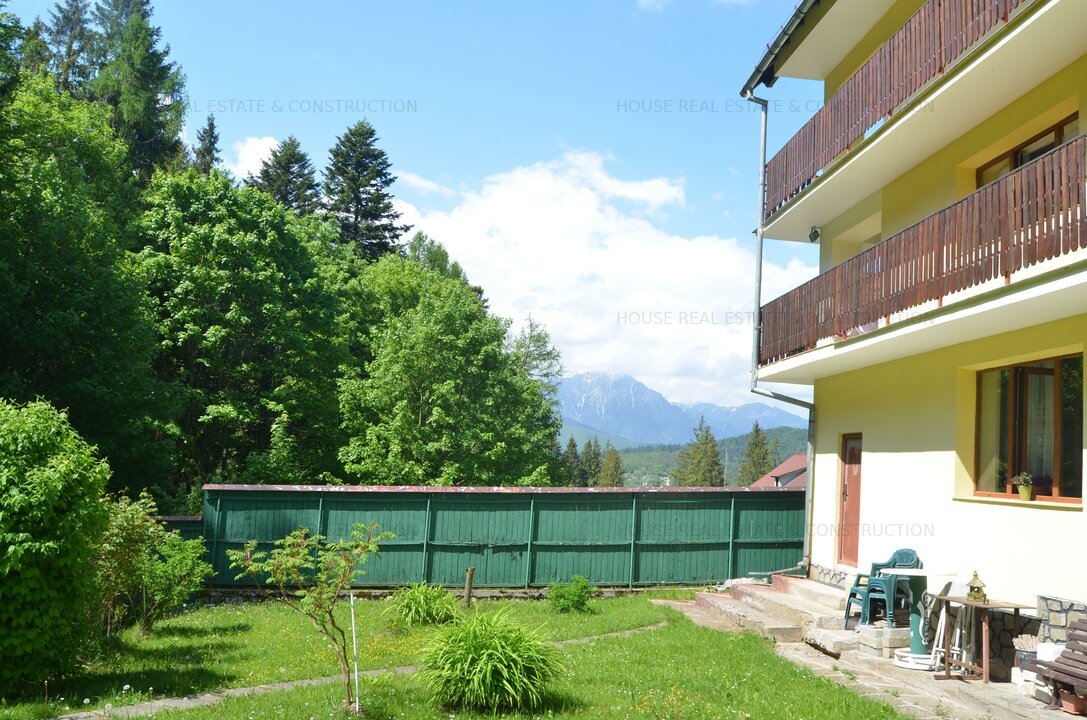 Vila cu 11 camere situata in Predeal,Cioplea ,panorama spectaculoasa