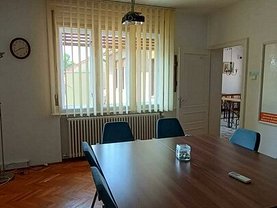 Casa de vânzare 7 camere, în Oradea, zona Central