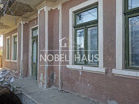 Casa de vânzare 4 camere, în Bârlad, zona Sud-Est