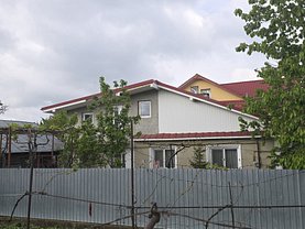 Casa de vânzare 5 camere, în Bacău, zona CFR