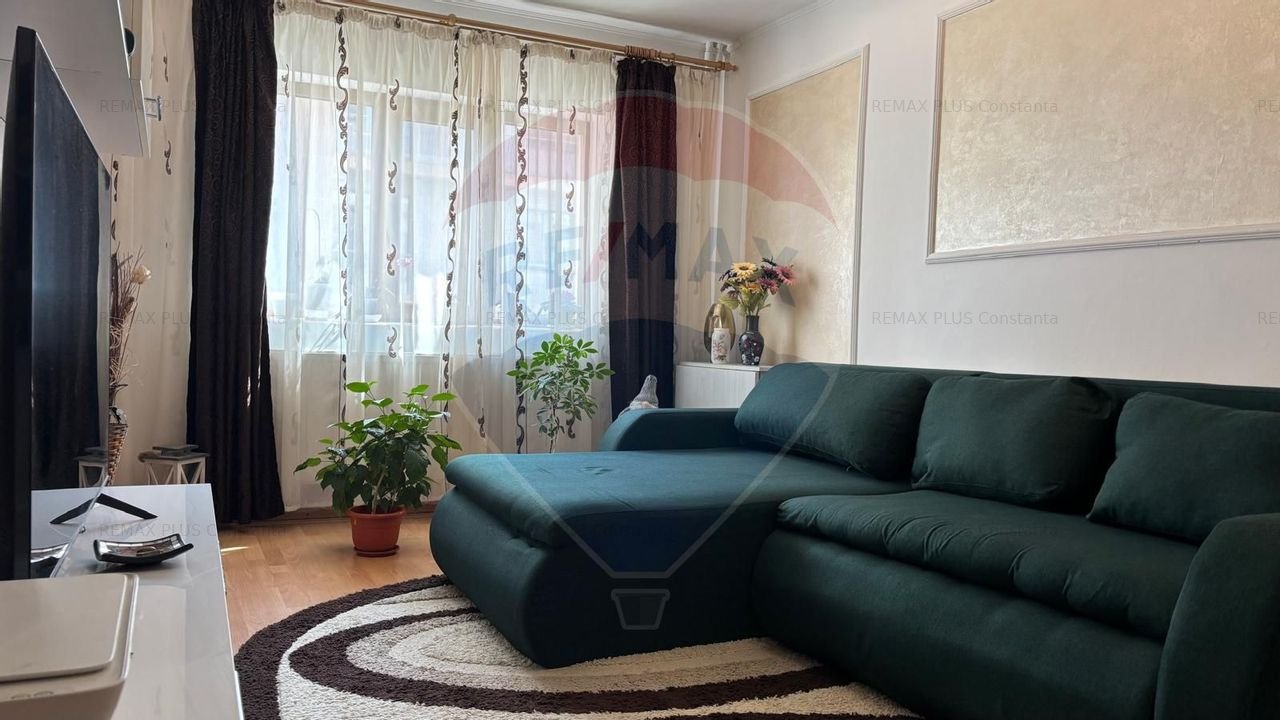 Apartament 2 camere decomandat de vanzare in zona Anda Constanta