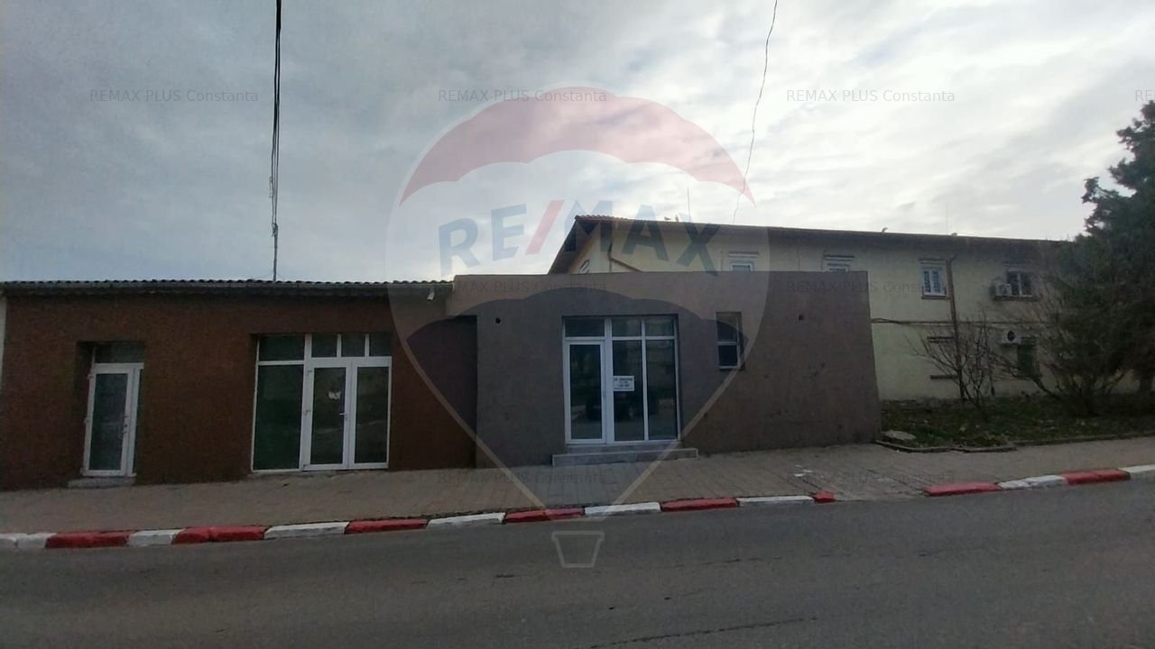 Spatiu comercial, central, de vanzare in Navodari