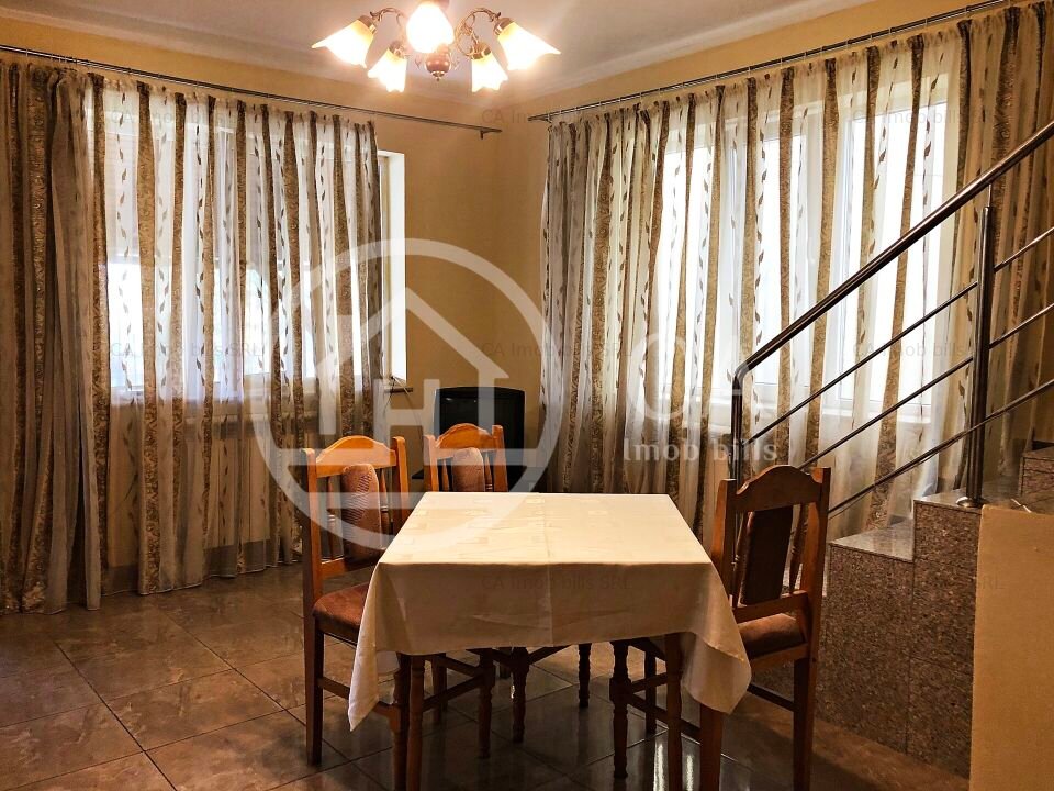 Casa P+M cu 6 camere de inchiriat in zona Iosia Nord, Oradea