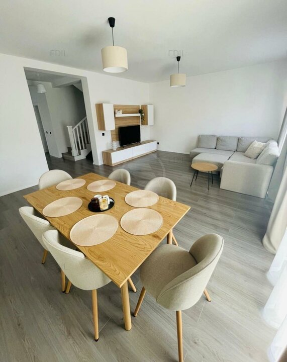 DUPLEX DE VANZARE