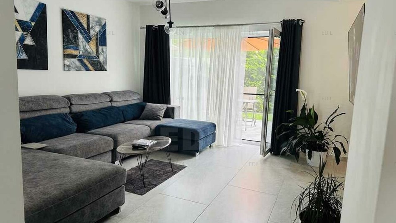 Casa tip triplex,zona Razoare,mobilat si utilat