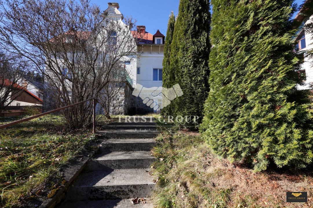 Vila 13 camere Primaria Predeal | Parc Central | Ideala busines | Teren 718mp
