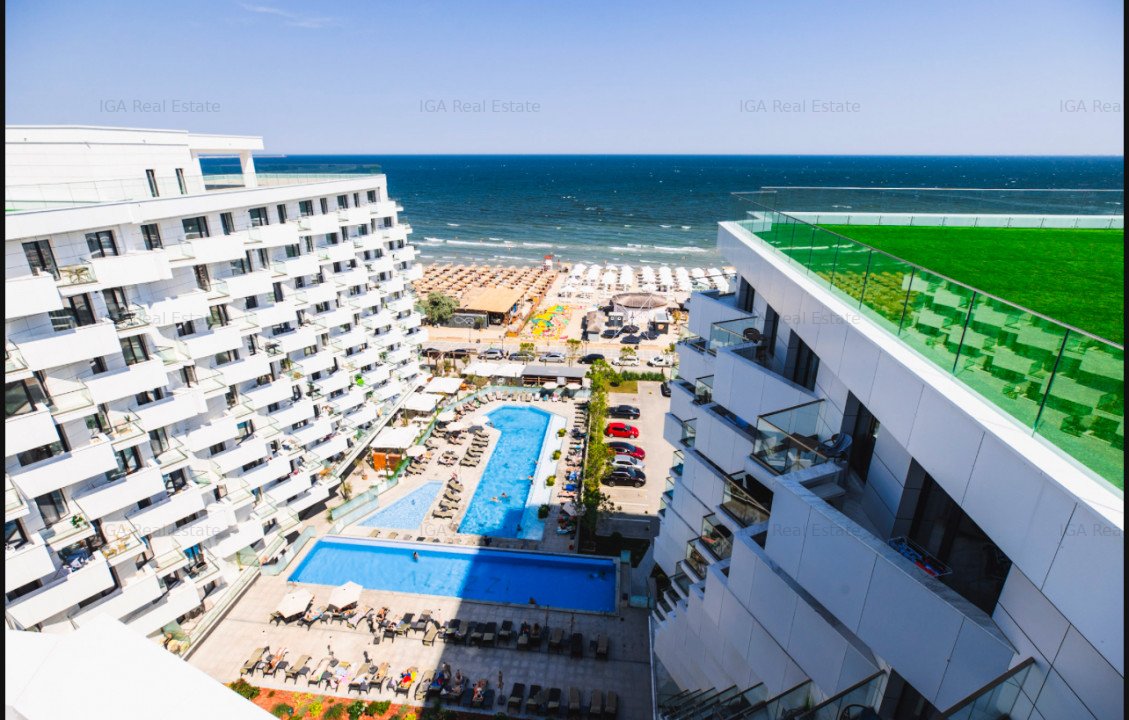 Apartament cu vedere la mare si si finisaje deosebite / Alezzi Infinity