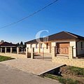 Casa de vânzare 4 camere, în Târgu Mureş, zona 7 Noiembrie