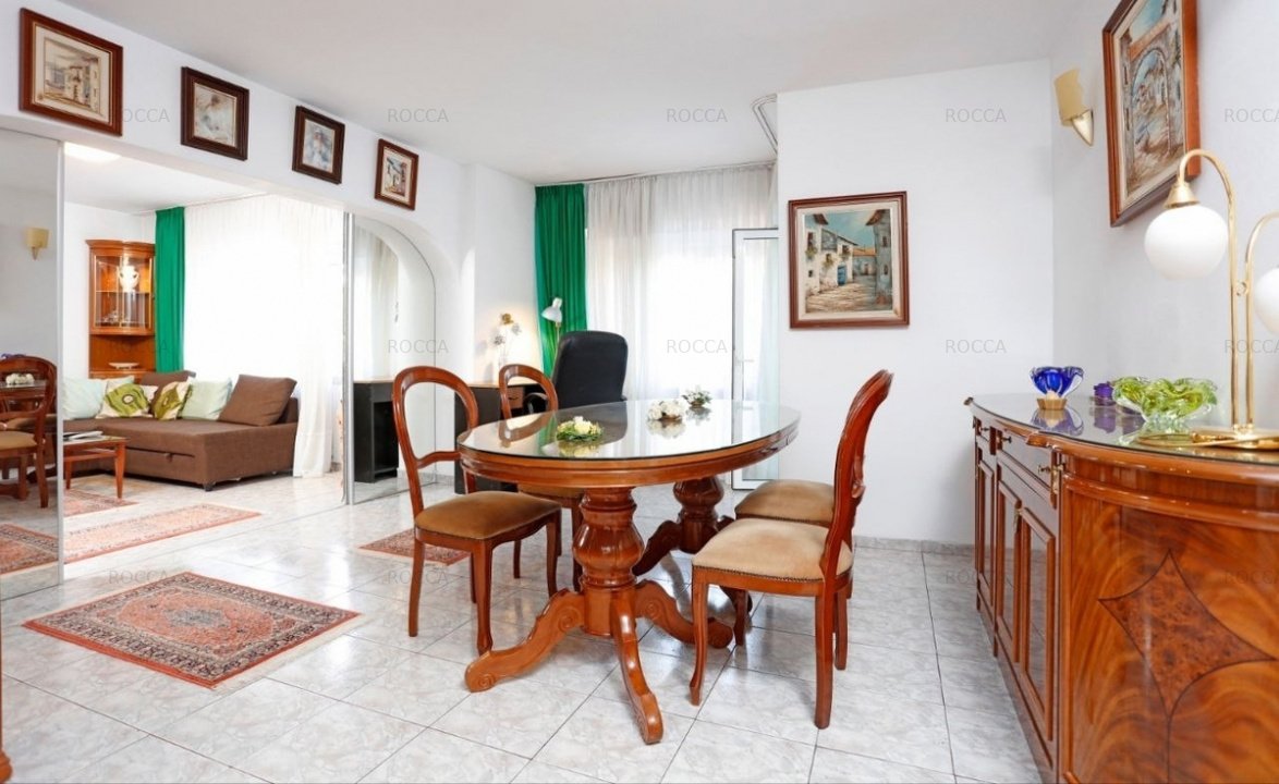 3 camere decomandat, 90 mp, cu parcare - ultracentral, Piata Victoriei