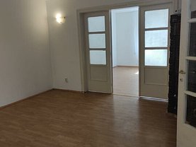 Casa de vânzare 7 camere, în Braşov, zona Schei