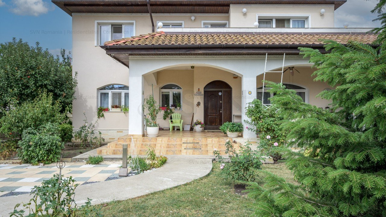 REV2003060 Vila individuala supera teren 700 mp Balotesti