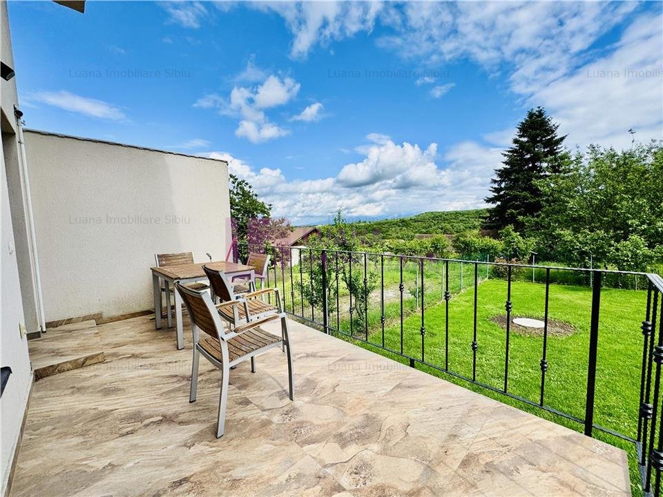 Casa cu 5 camere | Cisnadioara | 680 mp teren | locatie exceptionala