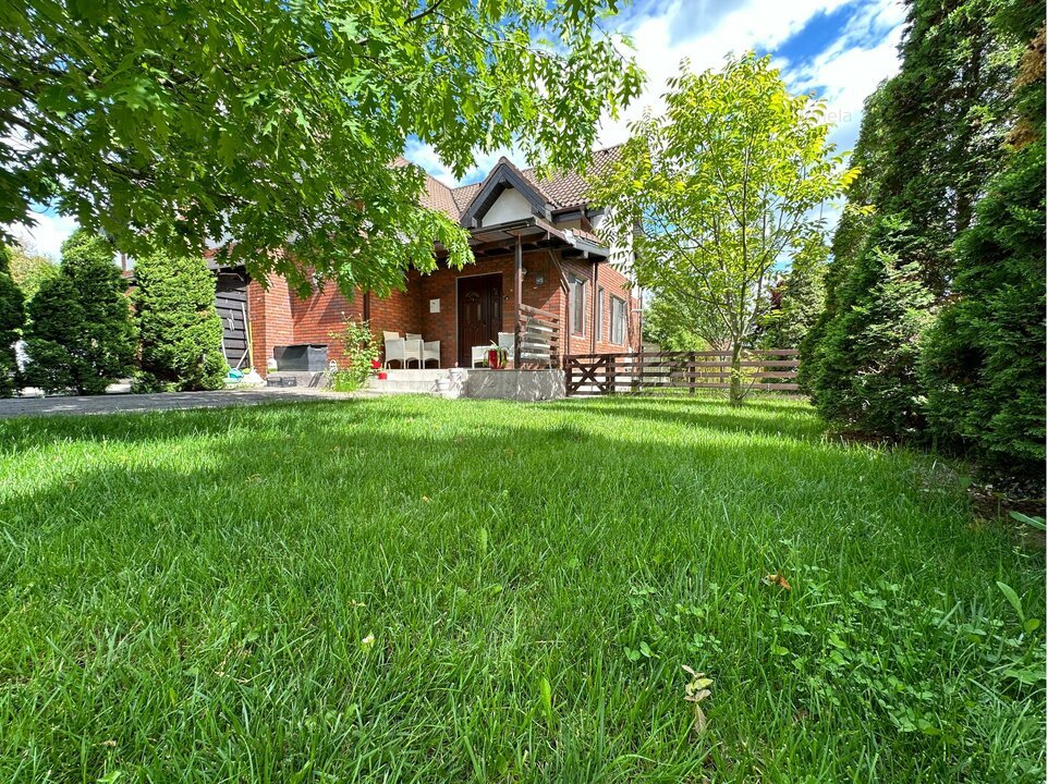 Vila 3 camere | Cartier privat | Vegetatie matura