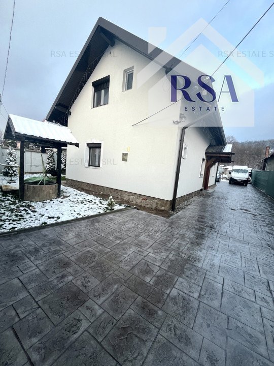 Casa de vanzare zona Goranu (Feteni ) P+1 160 Mp Curte 565Mp Rm Valcea