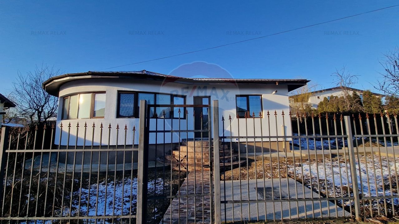 Casa de Inchiriat, 4 camere 130mp, Teren 560mp - Horpaz, Iasi