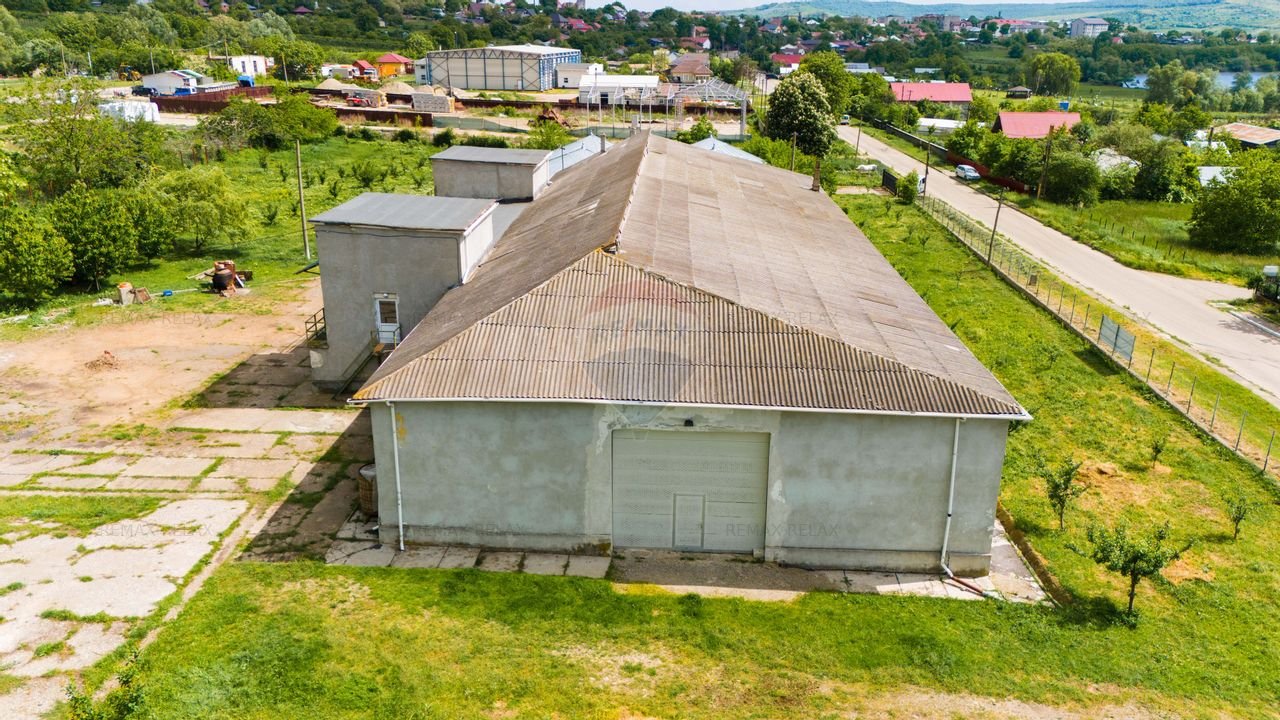 Spatiu industrial de 1,158mp de vanzare in zona Nord-Est