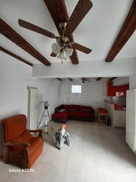 CASA 4 CAMERE// ZONA NORD//SPITALUL DE BOLI INFECTIOASE