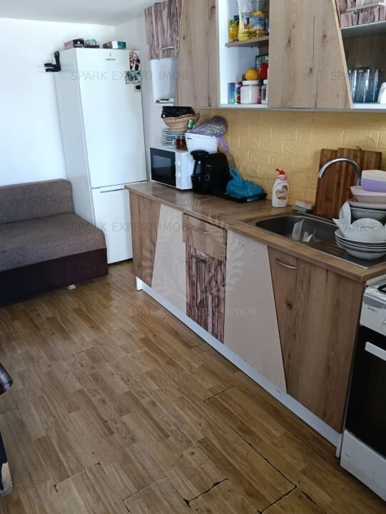 CASA 3 CAMERE//ZONA BOLDESCU// PLOIESTI