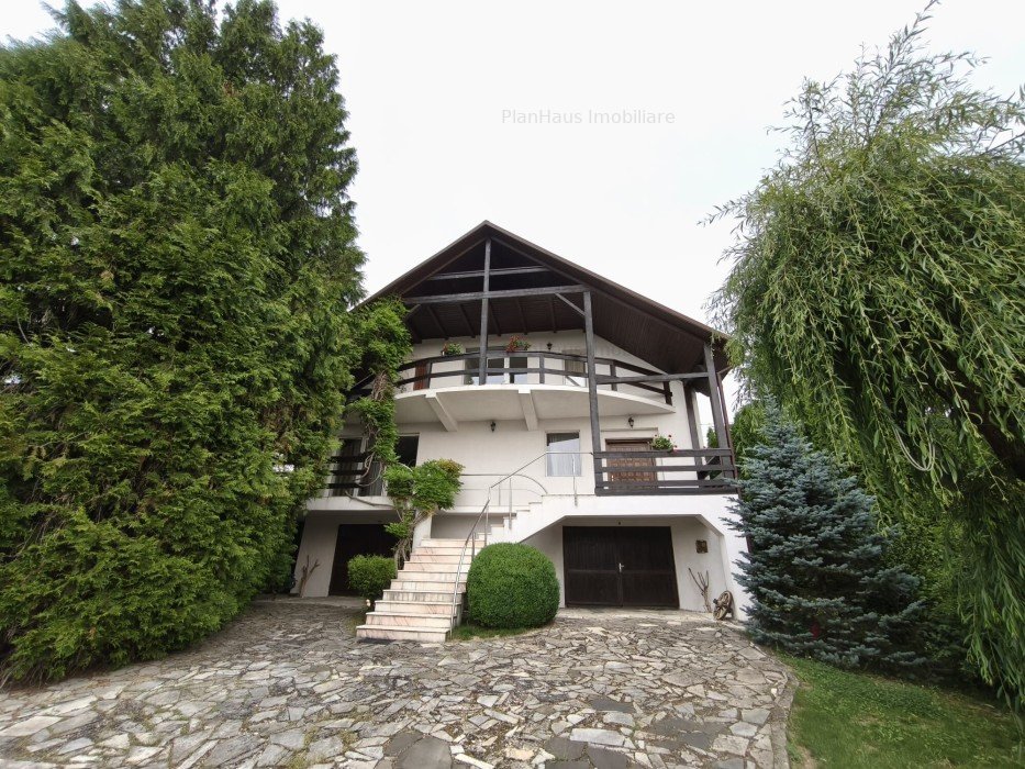 Casă cu finisaje premium şi teren de până la 25 ari - în Baia Mare, aproa