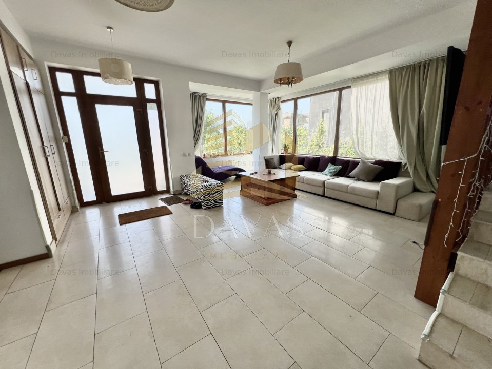 Casa individuala cu teren de 1000 mp - Liniste si spatiu