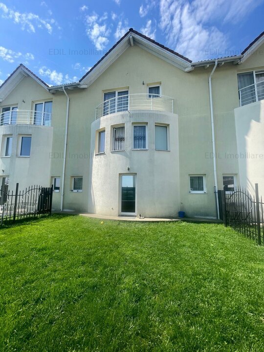 Casa tip triplex 6 camere, curte, garaj pe 3 nivele Buna ziua Grand Hotel Italia