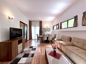 Apartament de vânzare 2 camere, în Sinaia, zona Castelul Peleş