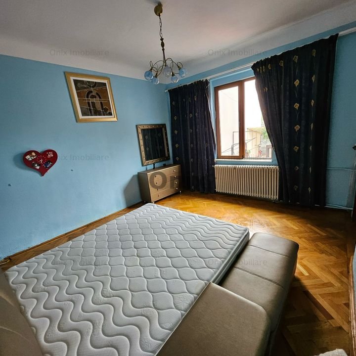 CASA 5 CAMERE ZONA ULTRACENTRALA