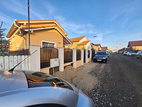 Casa de vânzare 4 camere, în Sanpetru