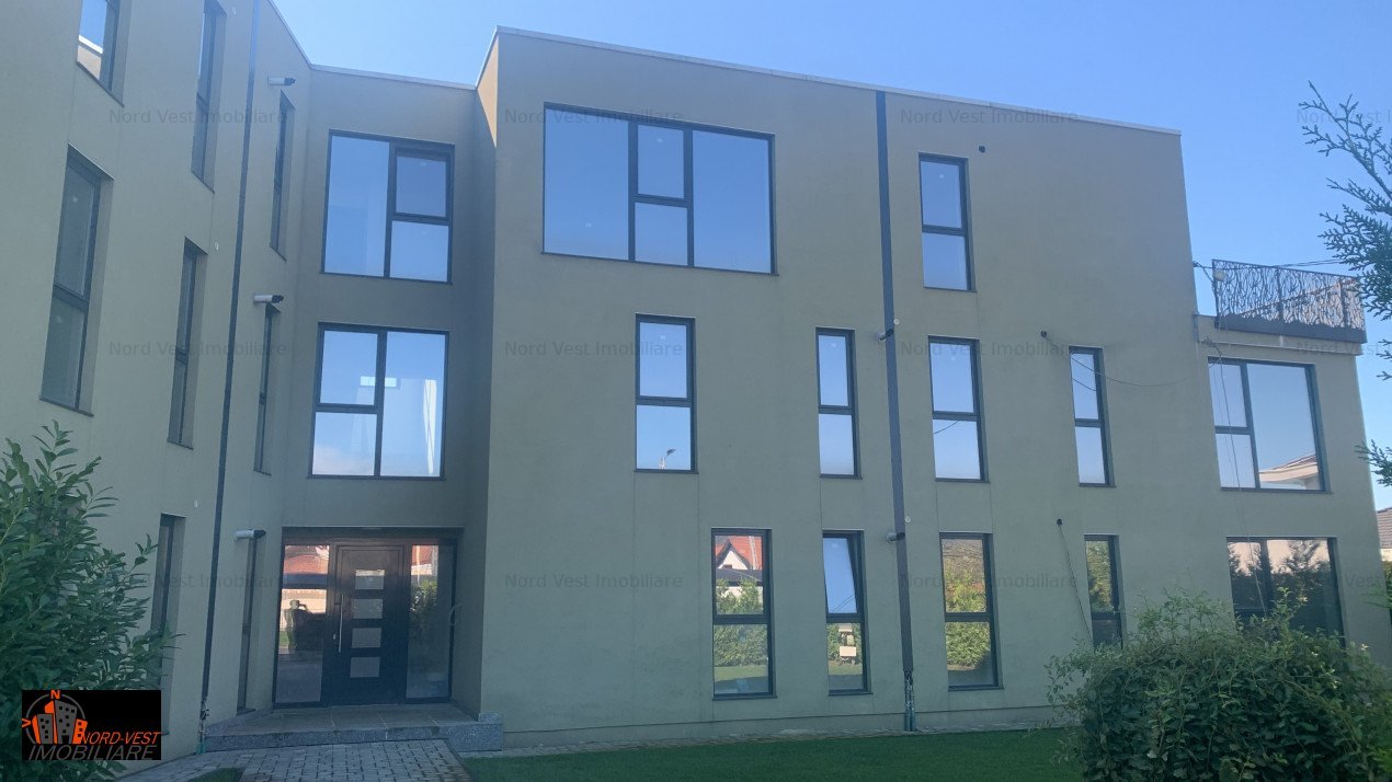 Apartament spatios de 5 camere, intr-un bloc exclusivist cu curte generosa